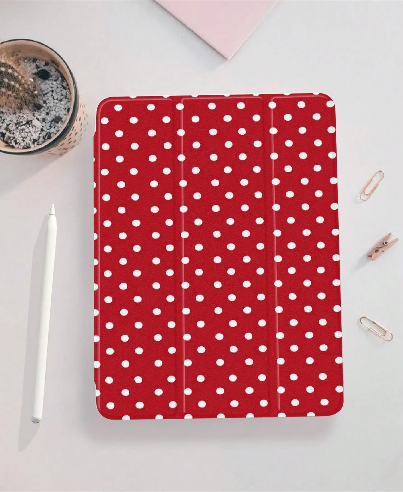 

Classic Simple Red polka dot PAD CASE For iPad pro 10/11/2020/6th/7th /8th /Air 3rd/Air 4th/9th gen/Air 5th Gen 2022/Air 11
