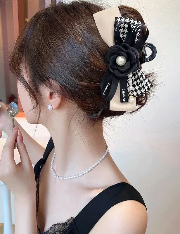 Fashion New Houndstooth Banana Hair Clip for Women Cute Camellia Flower Elegant Fabric Bows Korean Accessories Barette Cheveux