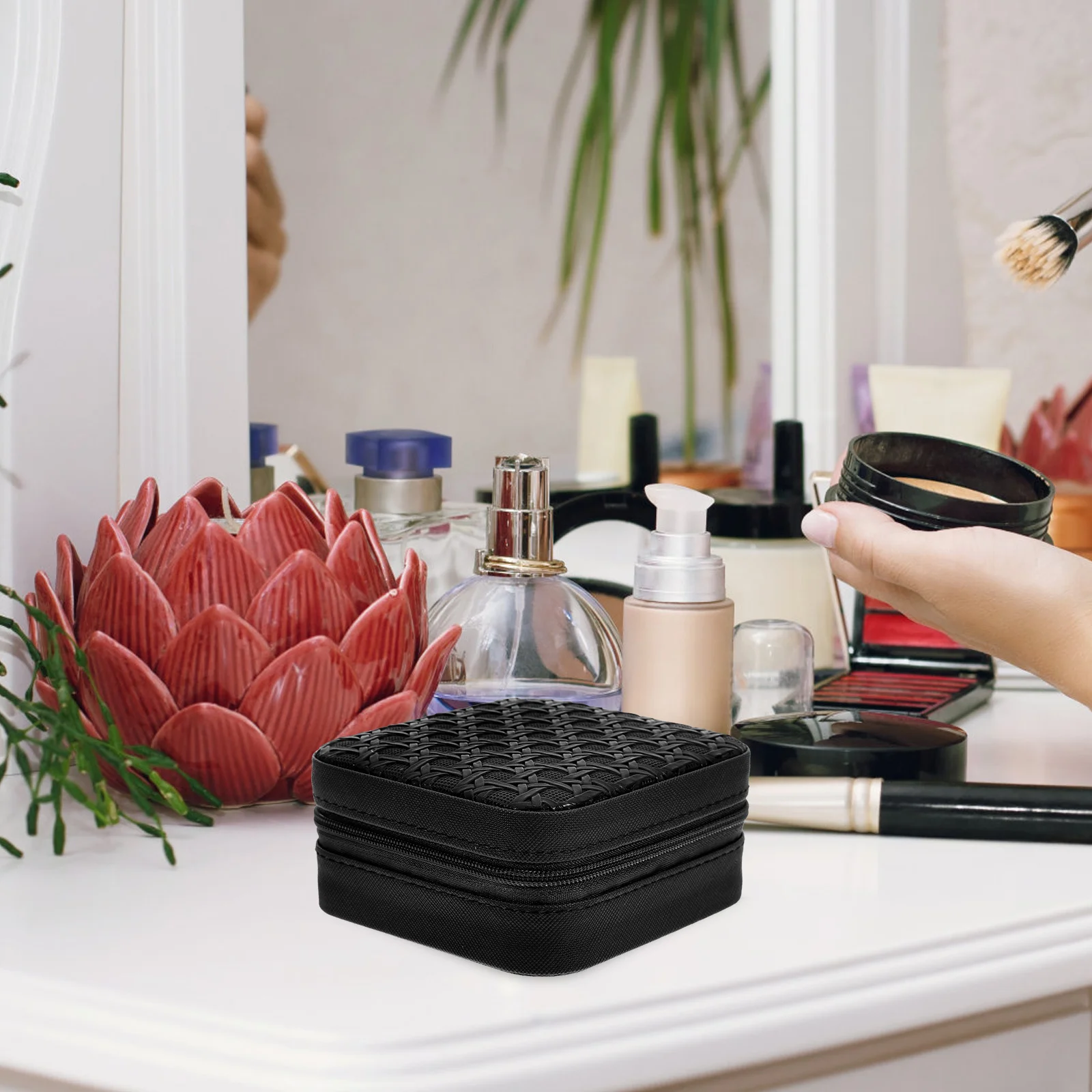 

Jewelry Box For Earrings Necklaces Bracelets Brooches Compact Travel Organizer Case Stylish Woven Design Soft Lining Protection