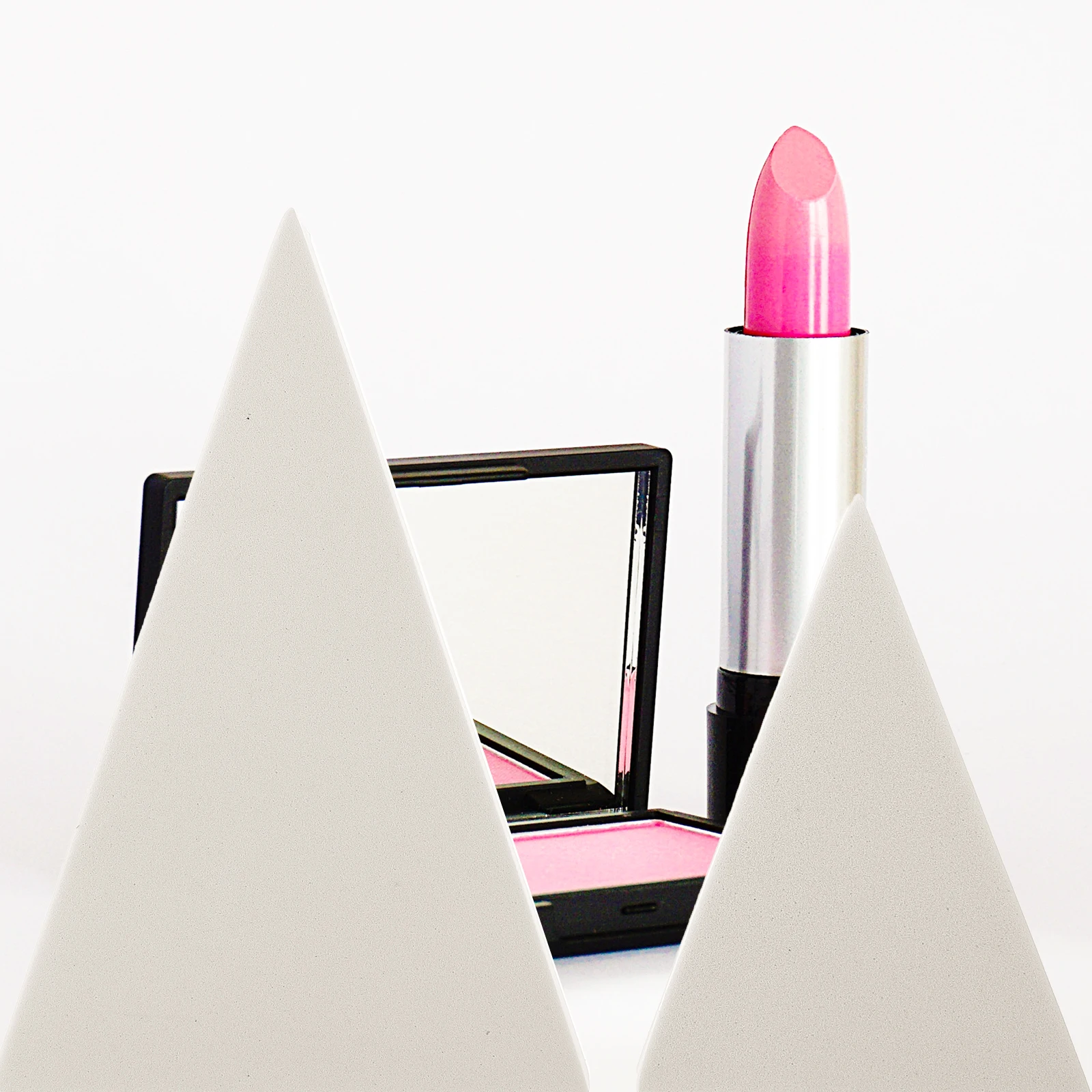 

2 Pcs Geometry Cube Photo Props for Cosmetics Jewelry Food Photoshoot Lightweight Durable Practical Background