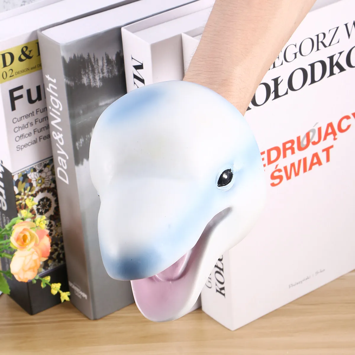 

1Pcs Dolphin Hand Puppet Plastic Realistic Role Play Game Accessory for Kids Children Birthday Gift Biting Finger Game Party