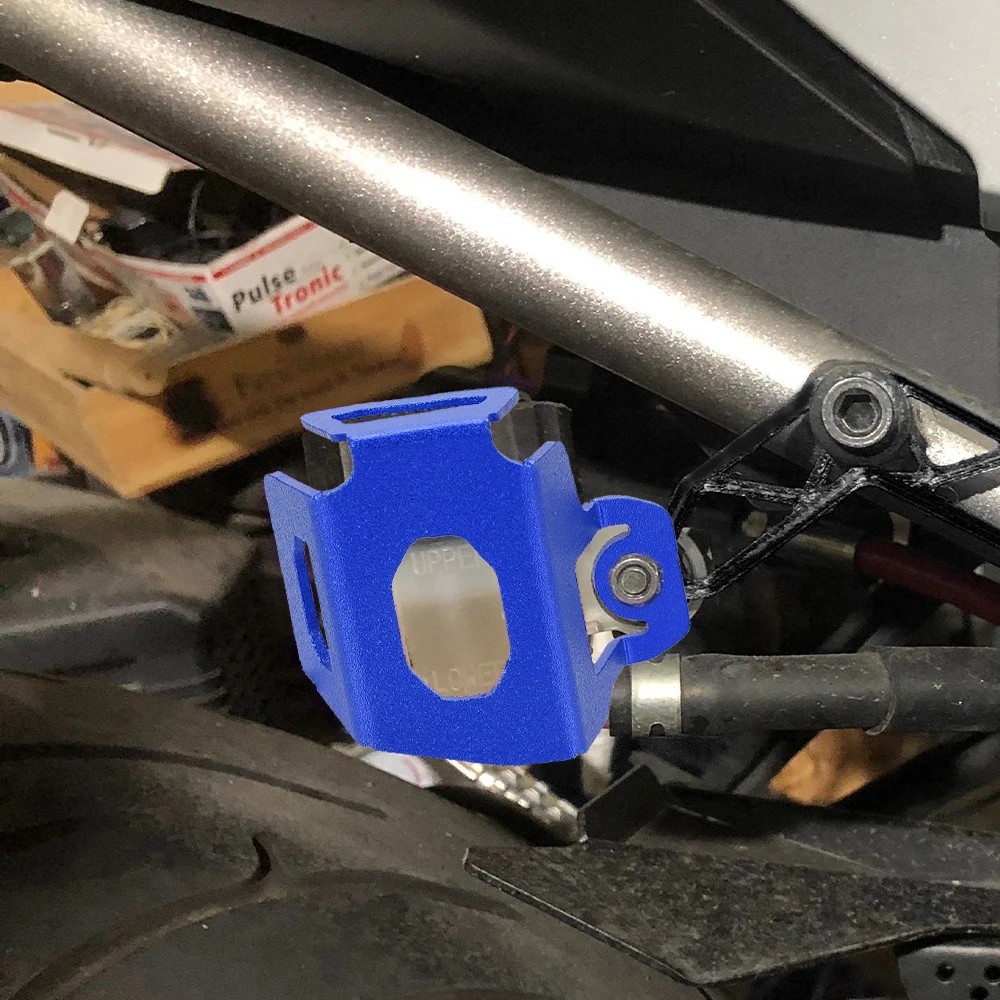 

Motorcycle FOR SUZUKI GSR 750 GSR750 CNC Rear Brake Fluid Reservoir Guard Cover Protector Oil Cup Guard 2011 2012 2013 2014-2016