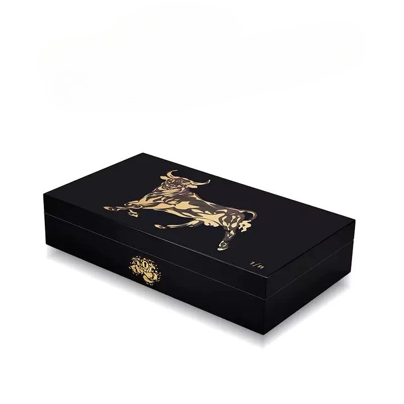 Year of the Ox 110 Pack Cedar Wood Cigar Moisturizer Cigar Cigarette Case