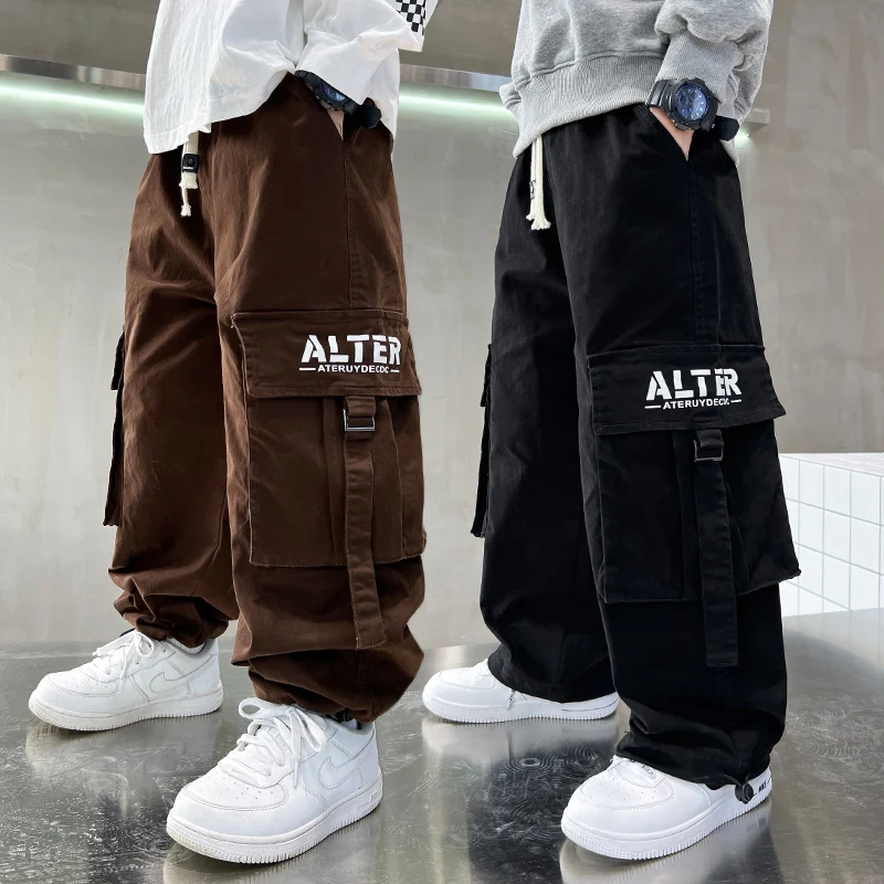 Luxury Tweens Child Cool Brown Cargo Pants with Side Pocket for Boy Loose Fit Sporty Drawstring Trousers Kids Hiphop Sweatpants