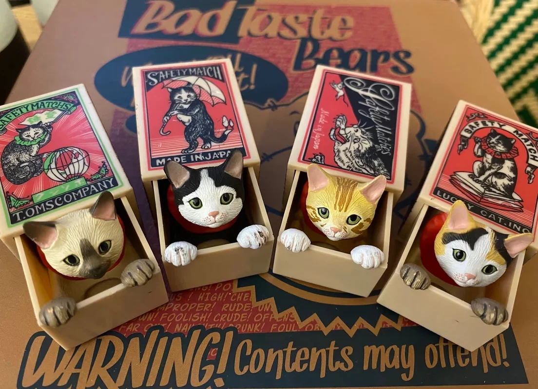 

Коллекционная фигурка-сюрприз «Кошки в коробке спичек» (Hide And Seek Safety Match Box Cats) из ПВХ, милая аниме-фигурка, креативная игрушка, украшение для рабочего стола, оригинальный подарок для мальчика