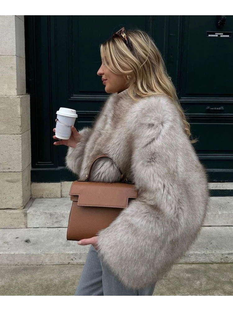 French Elegant Socialite Plush Gray Soft Fashionable Classic Charming Feminine Fluffy Warm Winter Commuting Dating Sweet Coat