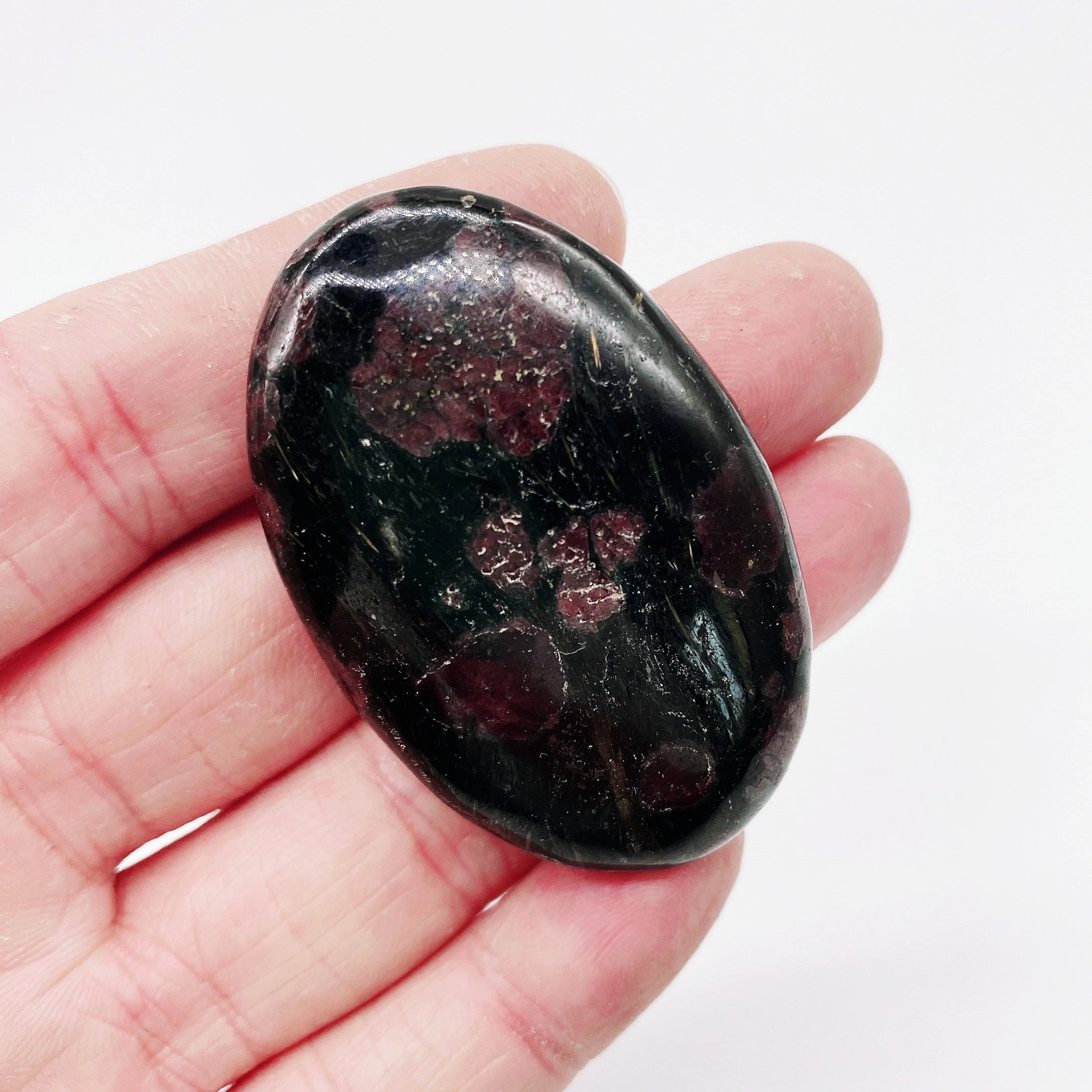 1pc Natural garnet Energy Reiki stone palm elliptic decoration Crystal Quartz Healing High Quality Gemstone For Gifts