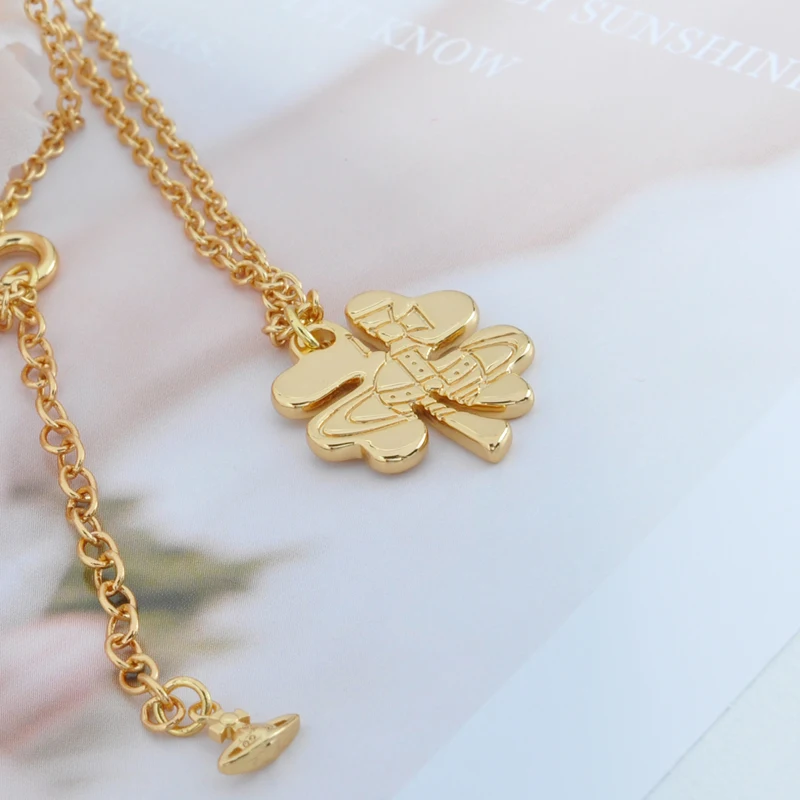 

S925 Sterling Silver Lucky Flower Simple Haute Charm Pendant Necklace Fashion Timeless Jewelry