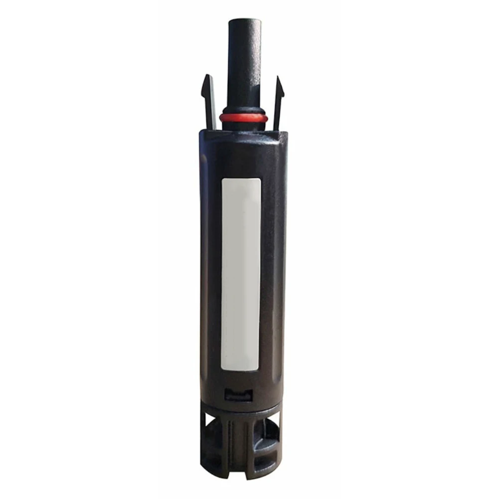 Builtin fuse connector 1000V 30A for photovoltaic applications with embedded locking system and high temperature resistance