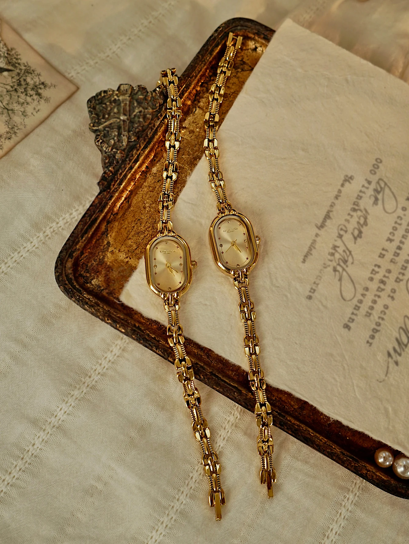 

1, новый золотой браслет, женские часы, роскошные ретро-модные простые темпераментные легкие роскошные элегантные универсальные женские кварцевые часы