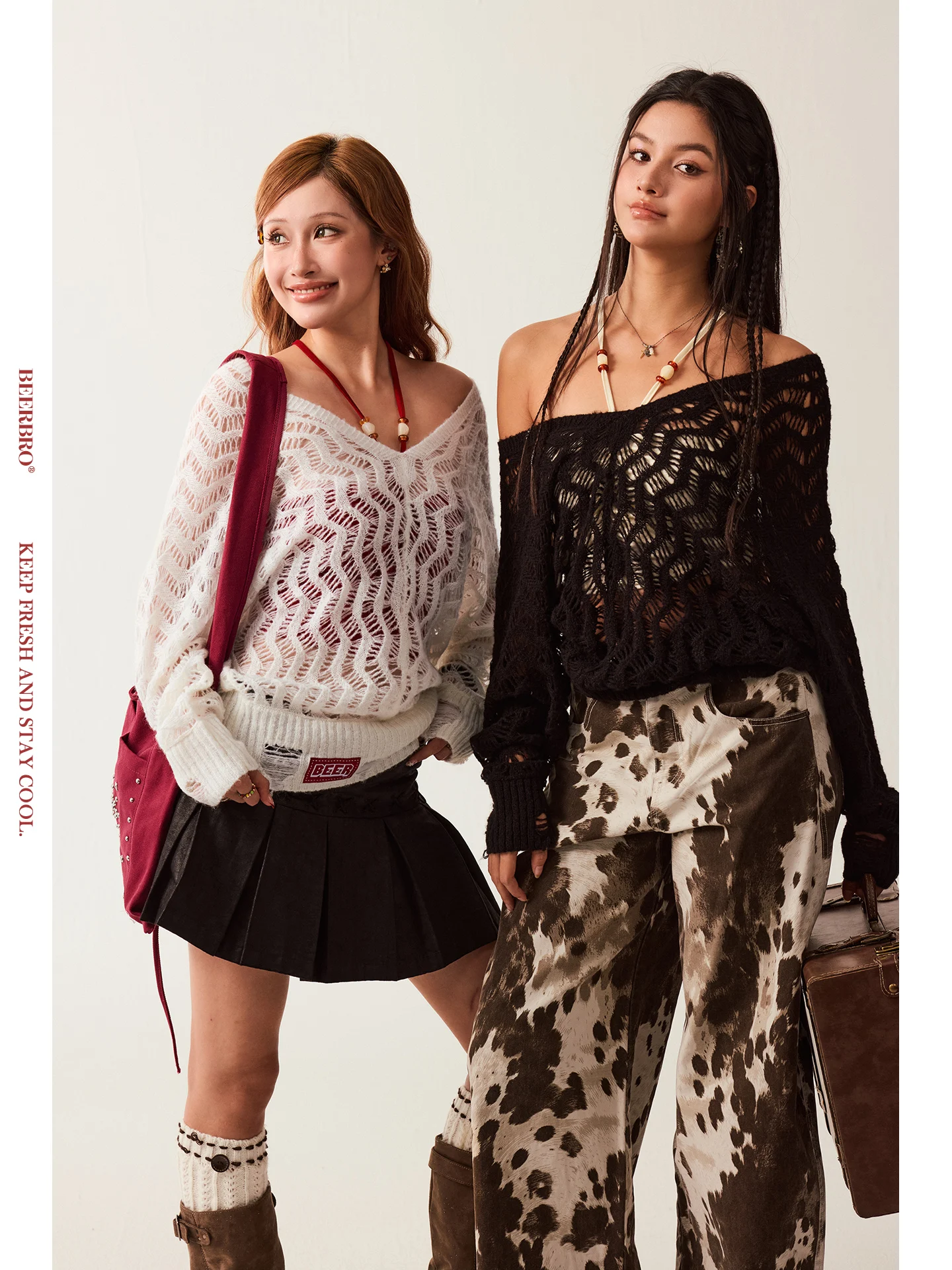 

BeerBro New Journey Spicy Girl Hollow Weave Texture Real Two-Piece Csole V-Ne Sweater Soft Loose Fit Spring Faion