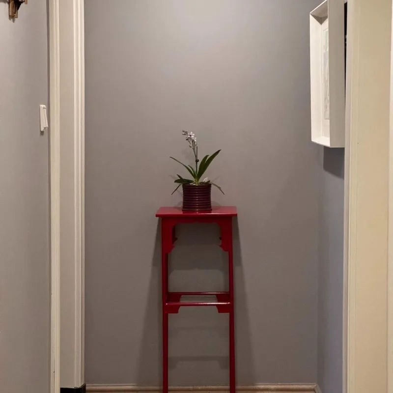 

Ironwork Side Table with Floor-mounted Flower Stand, New Chinese Style Side Table, Space-saving Storage Rack