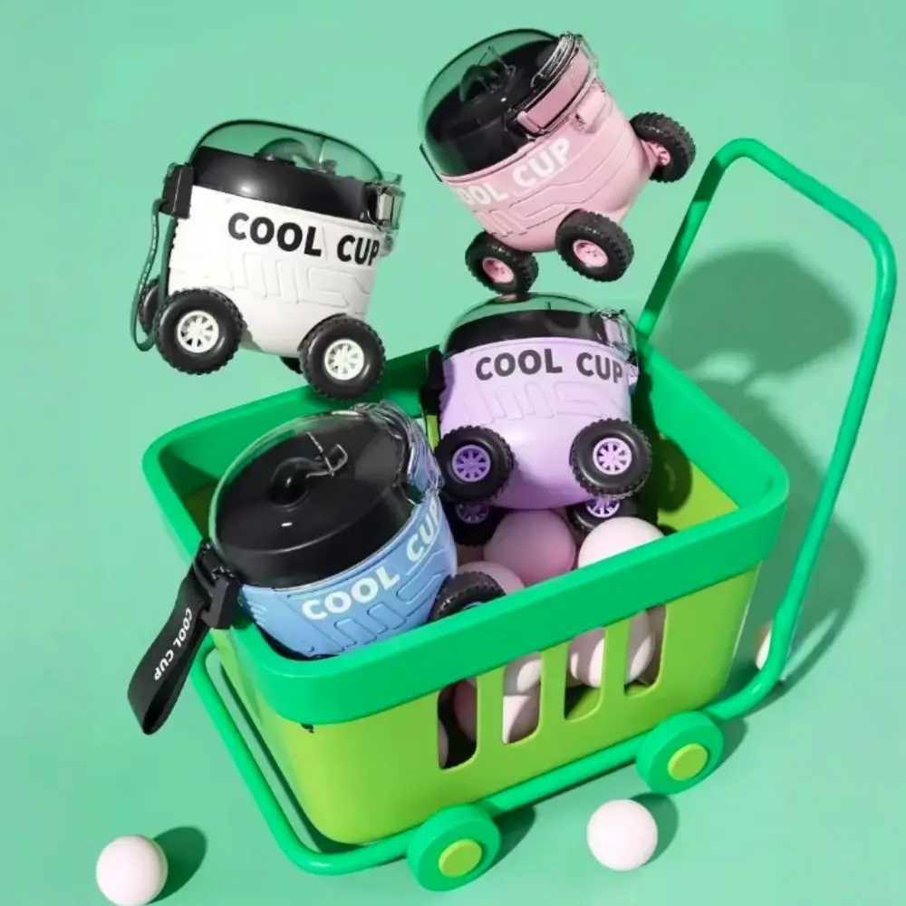 Botella de agua con pajita de coche fresco en forma de Mars, botella de agua de dibujos animados de 550ml para niños, taza para sorber de gran capacidad a prueba de fugas para jardín de infantes