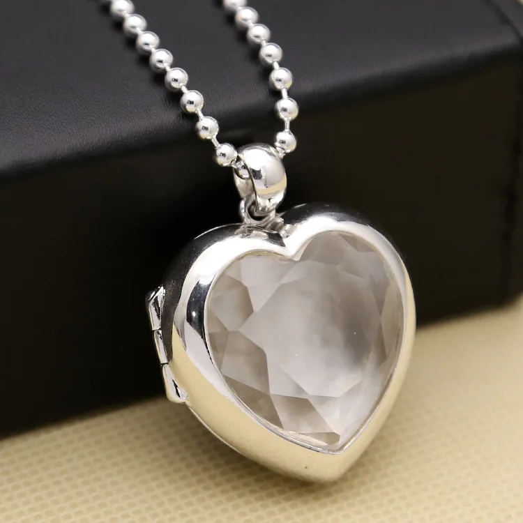 Manufacturer wholesale S925 pure silver with diamond heart gawu box pendant, men's and women's creative personalized outfit albu