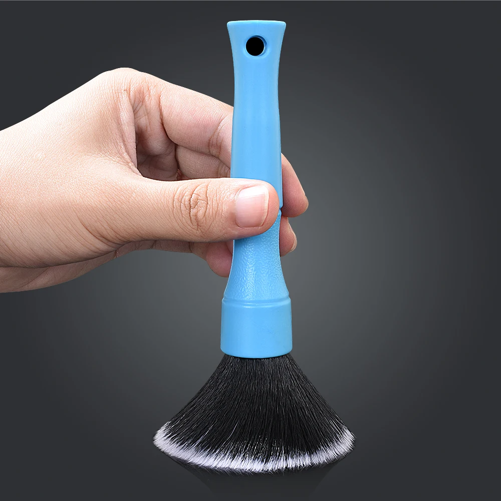 Ultra-Soft Detailing Brush Super Soft Auto Interior Detail Brush With Synthetic Bristles Car Dash Duster Brush