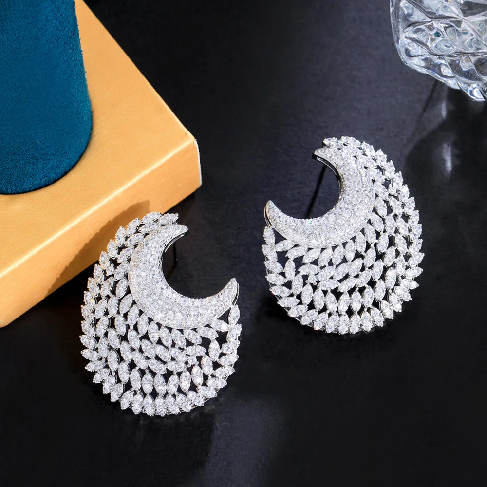 CWWZircons Glittering Half Round Moon Shape Big Cubic Zirconia Drop Party Earrings Luxury Women Wedding Banquet Jewelry CZ542