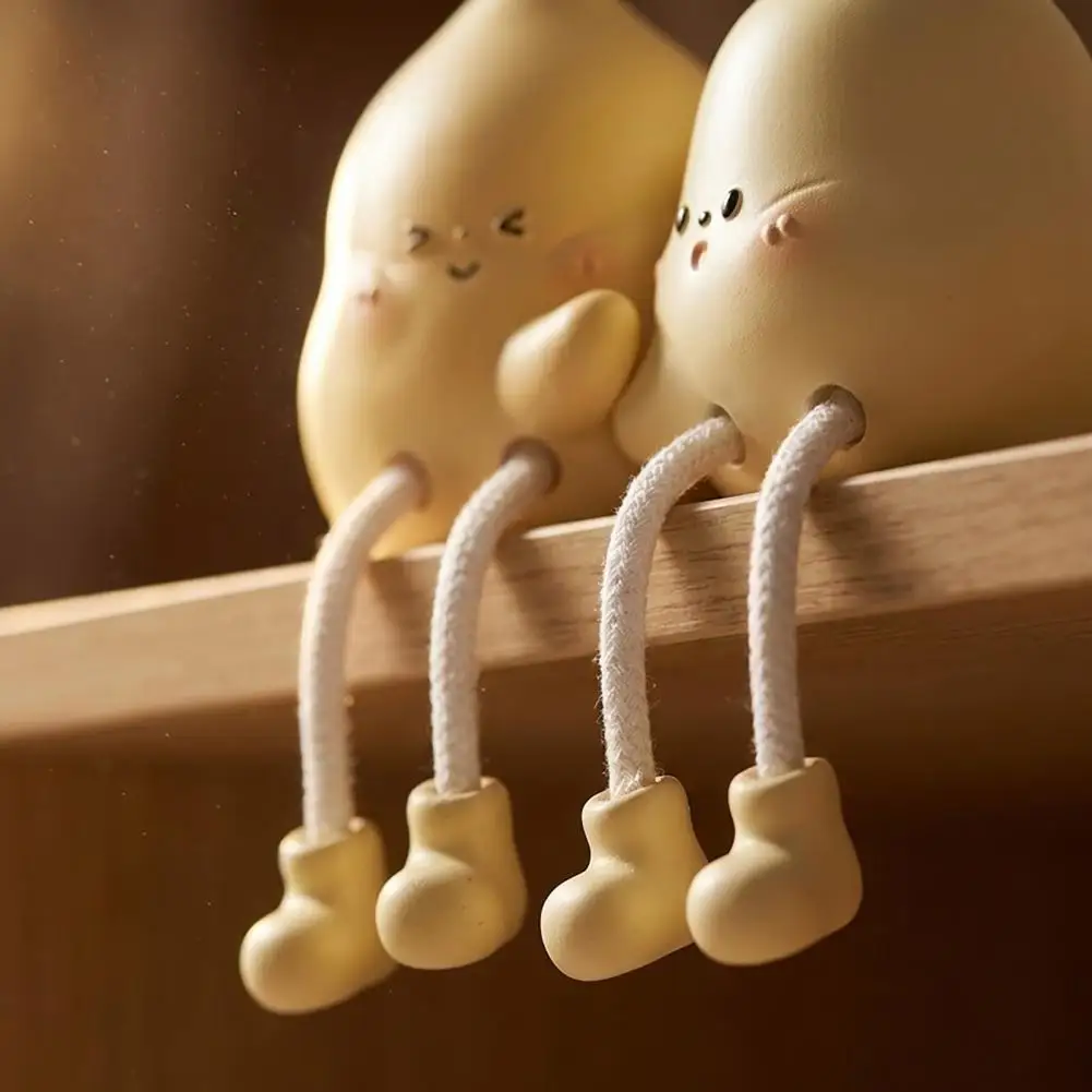Adorable Desk Decoration Cute Cartoon Ornaments Pear Shape Ornament Figurine with Long Legs Resin Healing Table Decoration Cute
