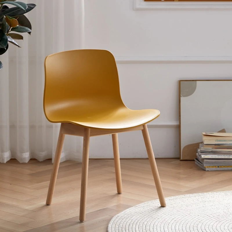 Firm Nordic dining chair household simple small apartment ins creative backrest chair cafe milk tea shop casual solid wood chair