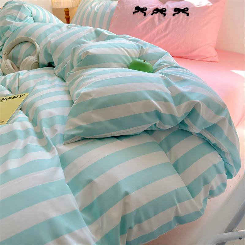 Ins Stripe Bedding Set with Pillowcase bed sheet Single Full Size Bed Linen Duvet Cover Set Queen/King Double Comforter Cover