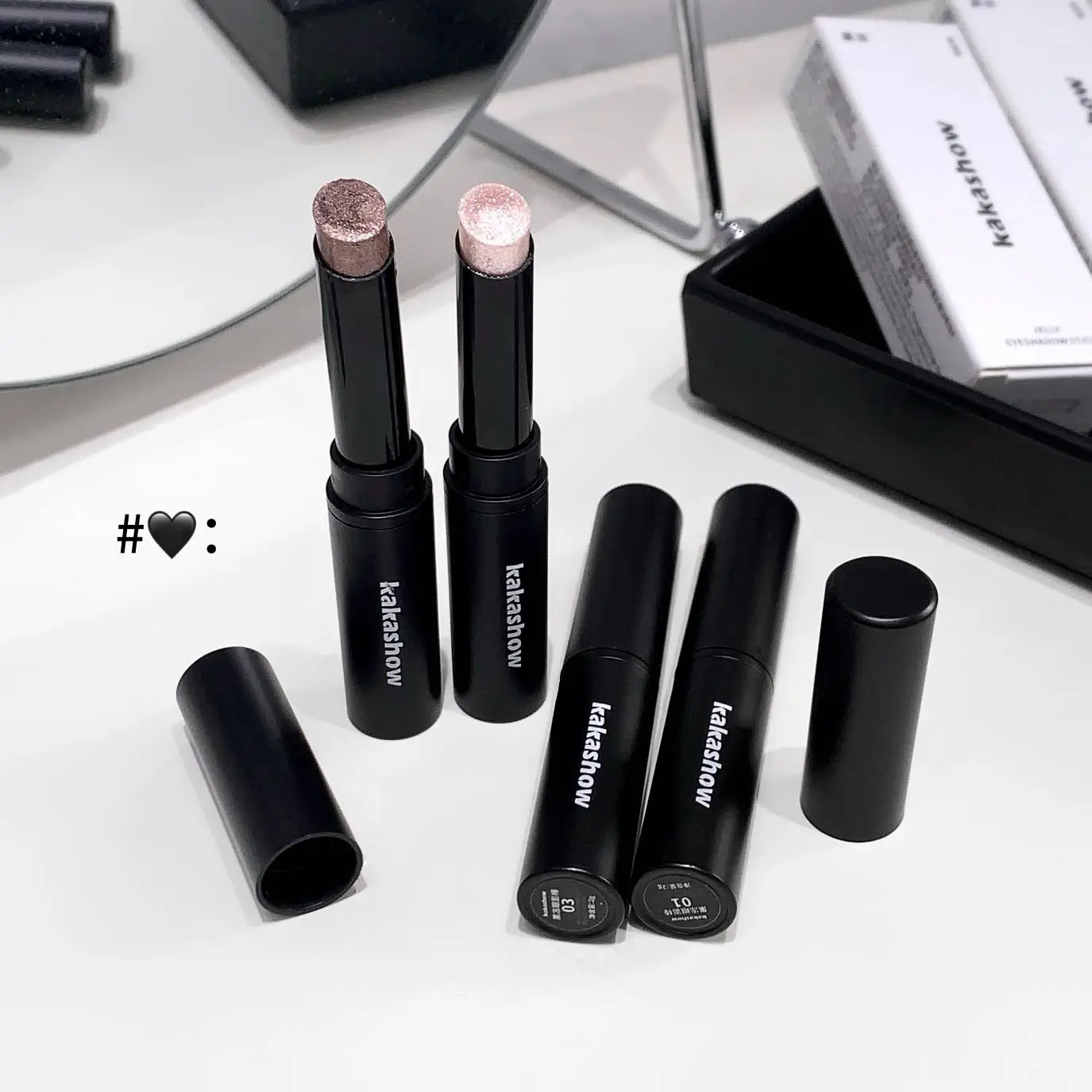 Multi-Color Jelly Eyeshadow Stick Soft Texture Long-Lasting Shiny Pearlescent Matte Finish High-Gloss Fine Shimmer Eyeshadow