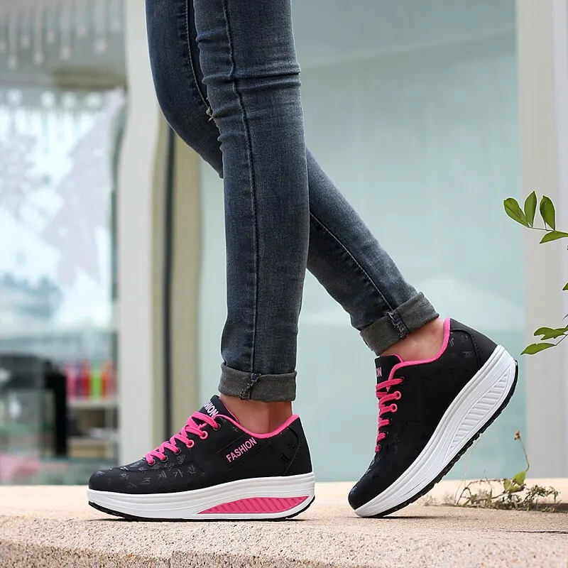 Walking Shoes Women Sneakers Fashion Platform Shake Shoes Thick Bottom Wedges Women Chunky Shoes