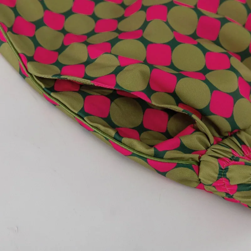Damen Polka Dot 2-teiliges Outfit mit Revers-Langarmhemd, Taschen und weiter Hose – Vintage Freizeit-Loungewear-Set für Zuhause und Urlaub – Detail 12