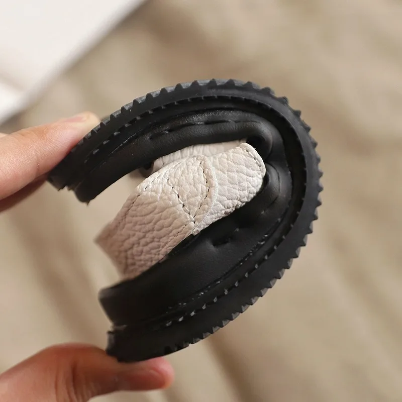 Sandali per bambini estate maschile 1-5 anni fondo morbido antiscivolo sandali da spiaggia per bambini medi e piccoli baby toddler female