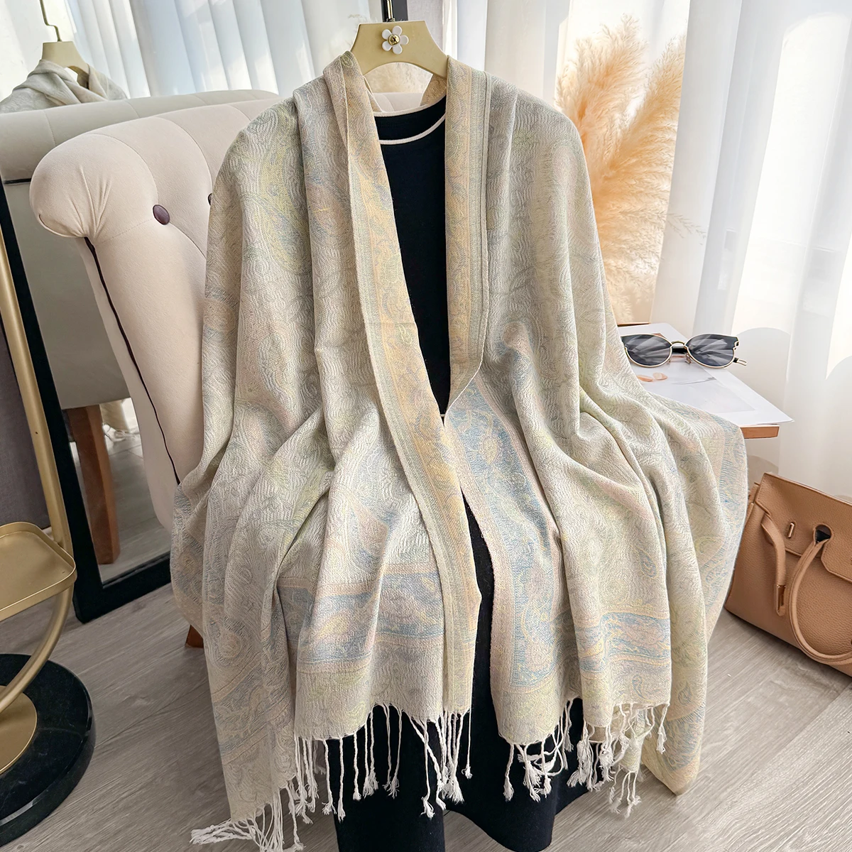 

Новый зимний толстый аксессуар из пашмины для женщин, одеяло с кисточками, вневременной узор пейсли, теплая шаль, накидка и мульти
