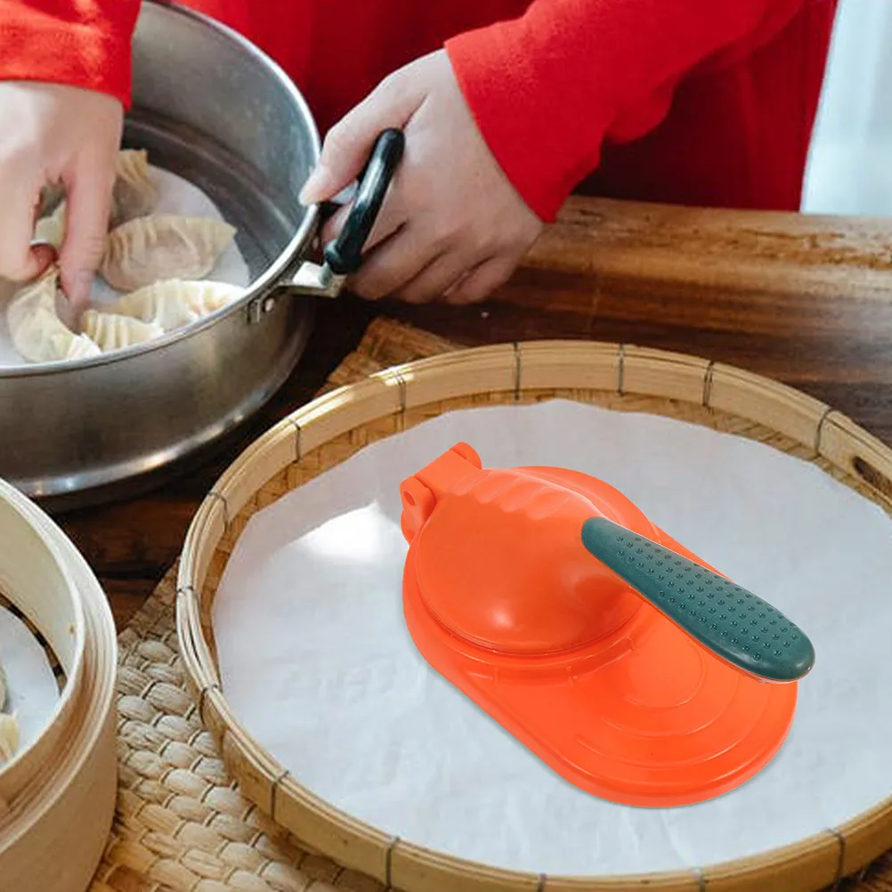 Dumpling Presser Plastic Kitchen Gadget for Making Dumpling Wrappers Empanadas Wontons Mini Pies Dough Press Tool Easy Clean
