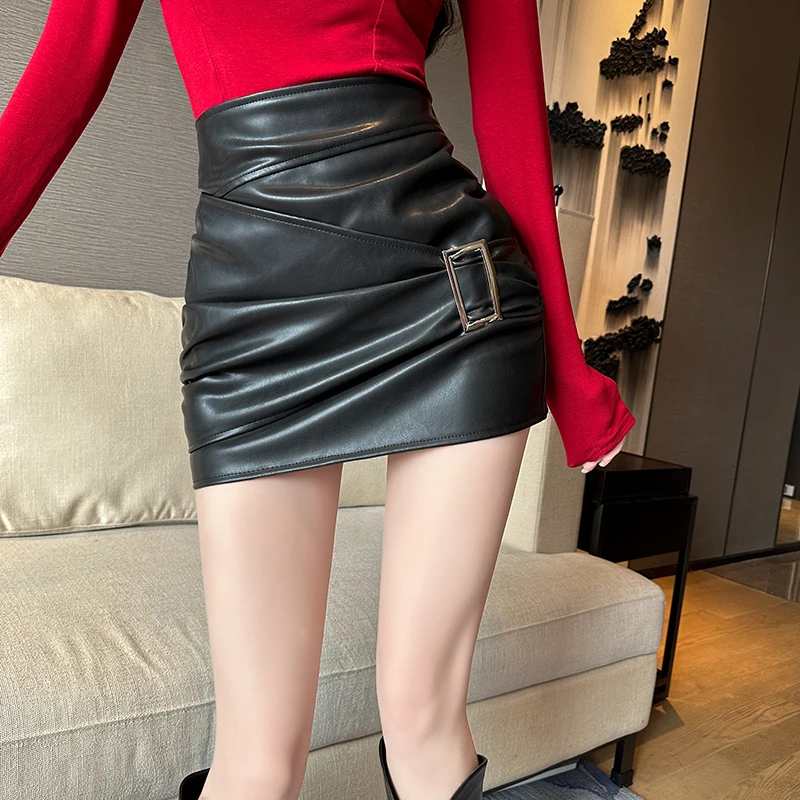 Pu Sexy Women's Black Pleated Pencil Leather Skirt Party Clubwear Spring 2024 New Fashion High Waist Brown Mini Bottom Skirts