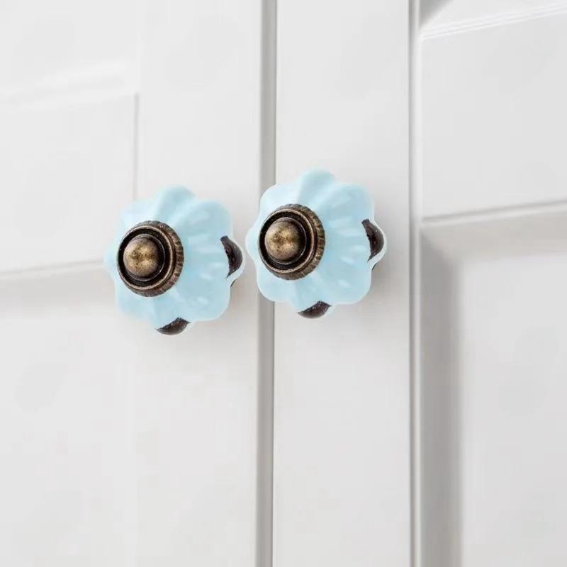 Cute Single-Hole Ro…