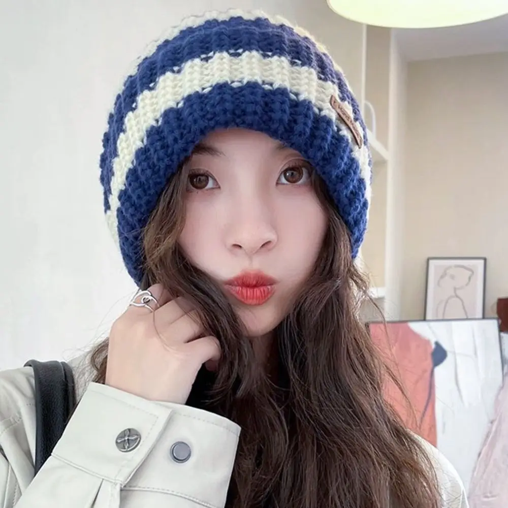 1pc Korean Version Fashion Thickened Winter Hats Keep Warm Ear Protection Beanie Caps Outdoor Stripe Knitted Hat for Men Women