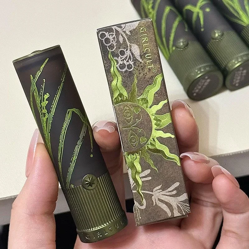 Girlcult Private Label Lipstick Custom Logo Matte Velvet Lip Balm Long Lasting Glossy Shimmer Transparent Lip Gloss