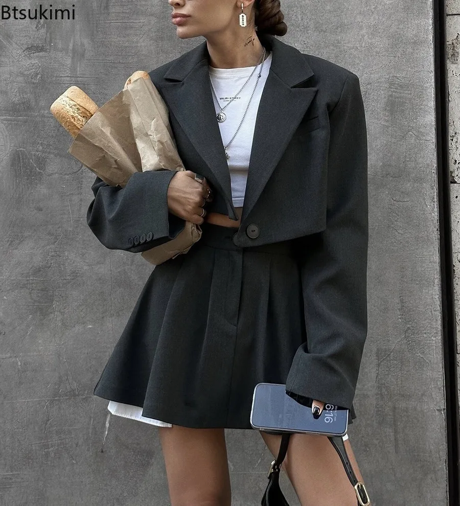 Women Streetwear Short Crop Blazer Two‑Piece Set Elegant Pleated A‑Line Mini Skirt Fashion Casual Office Matching Suit Outfit