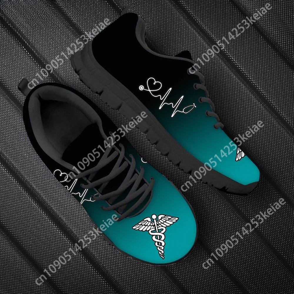 

Custom Made Green Black Gradient Nurse/Stethoscope Heartbeat Print Men Flats Sneaker Casual Male Lace Up Shoes Brand Design Shoe