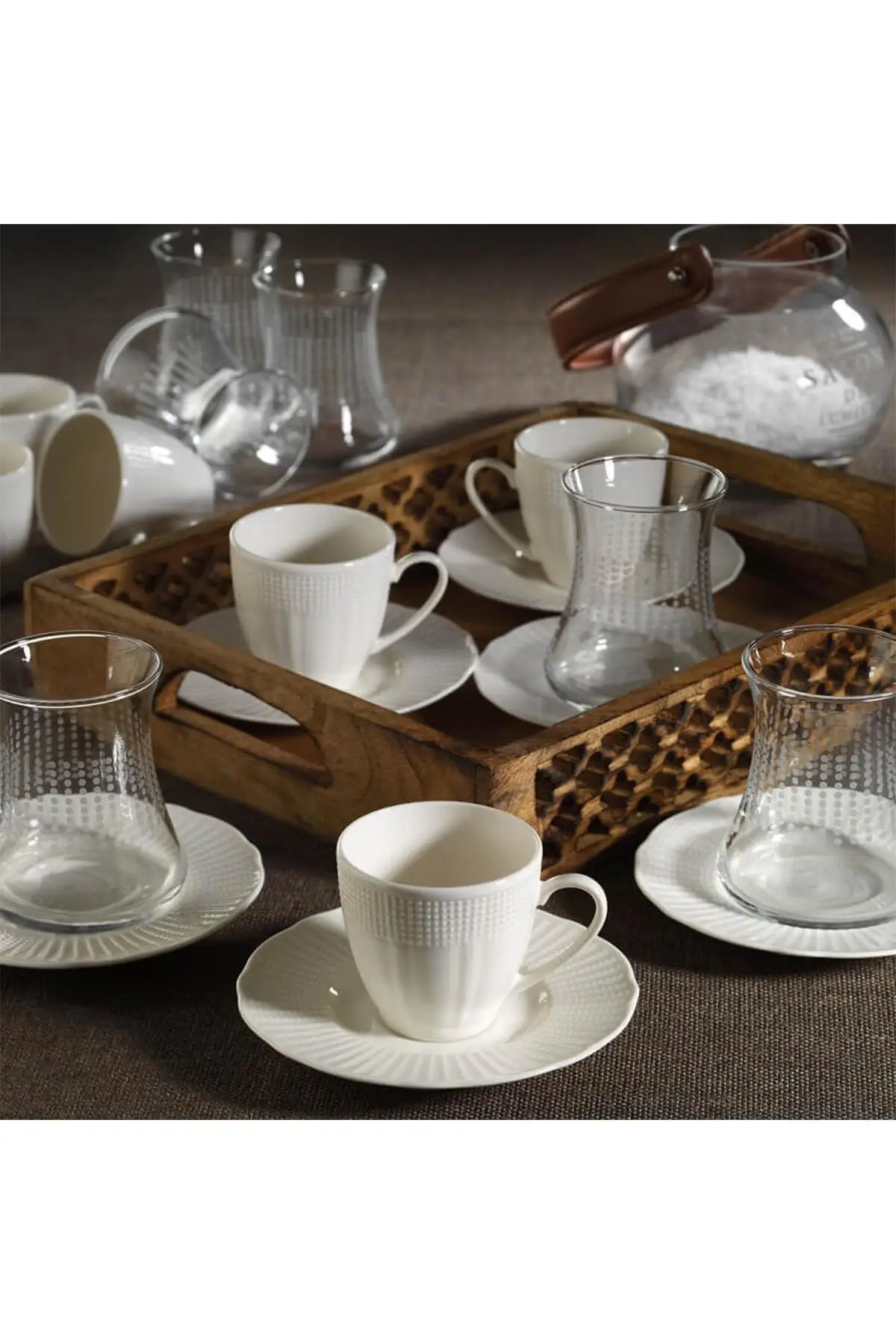 18 piece Tea & Coffee Set