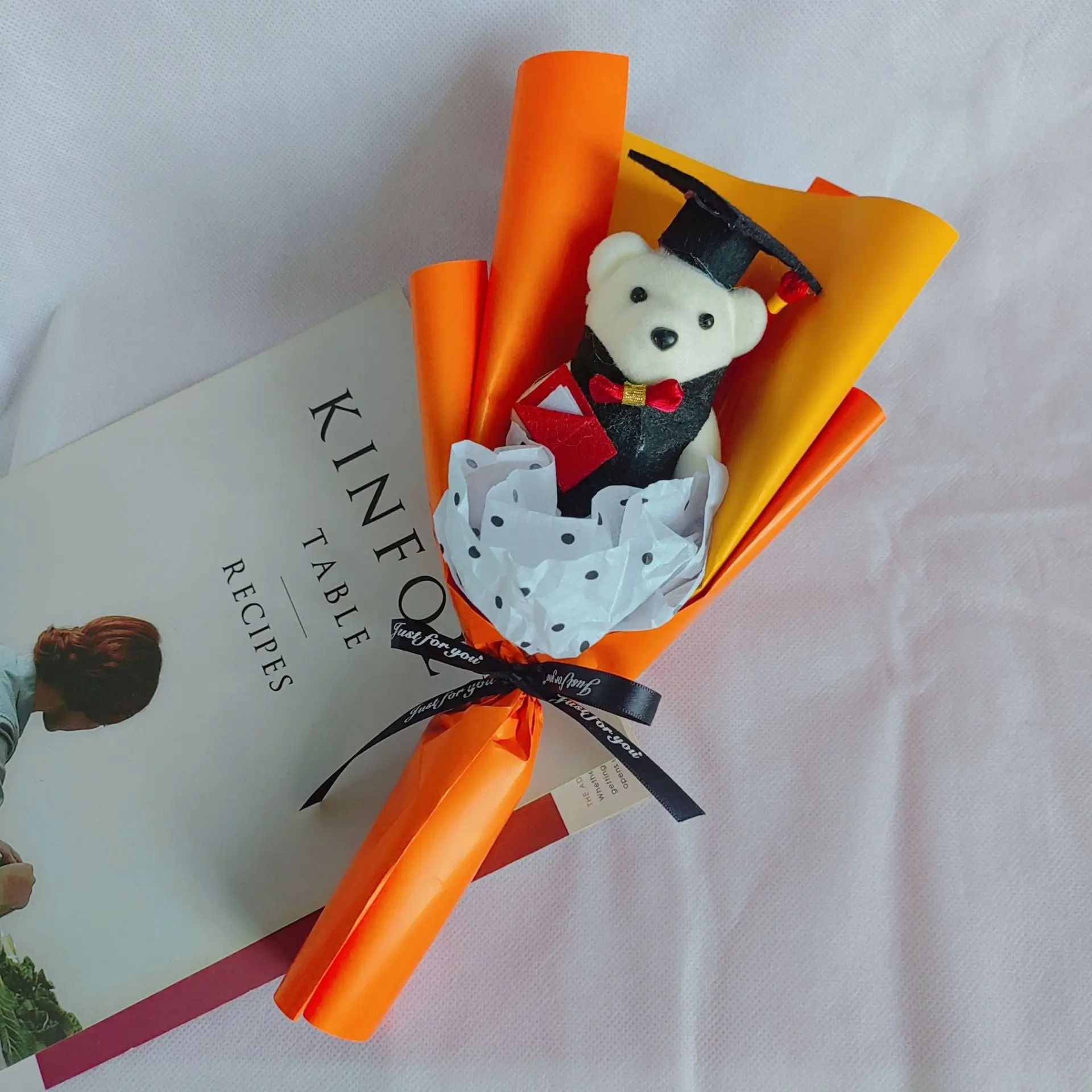 Graduation Bear Bouquet Congrats Animal Toys for Themed Present Chic Cloth Graduate Table Decorations Banquet