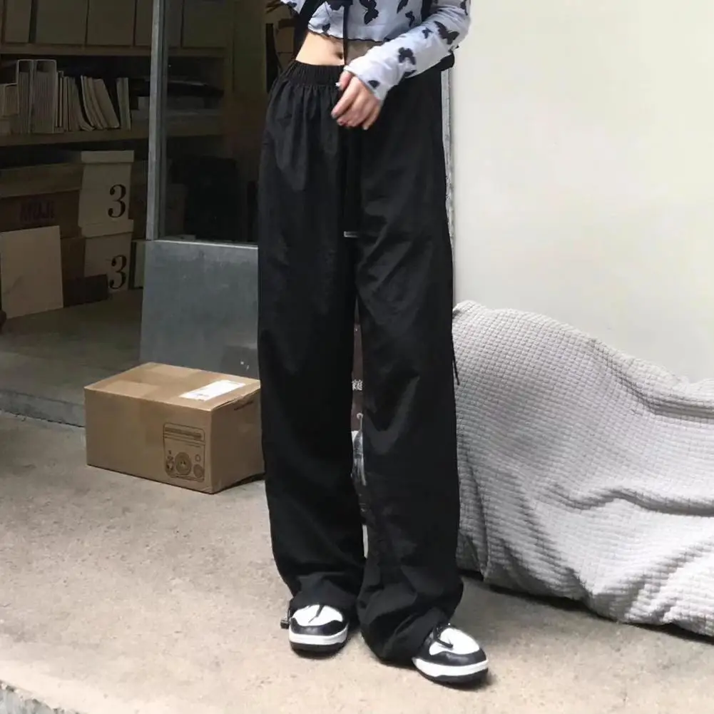 

Women Cargo Pants Black Wide Leg Pants Lady Vintage Drawstring Trousers Korean Streetwear High Waisted Straight Sweatpants