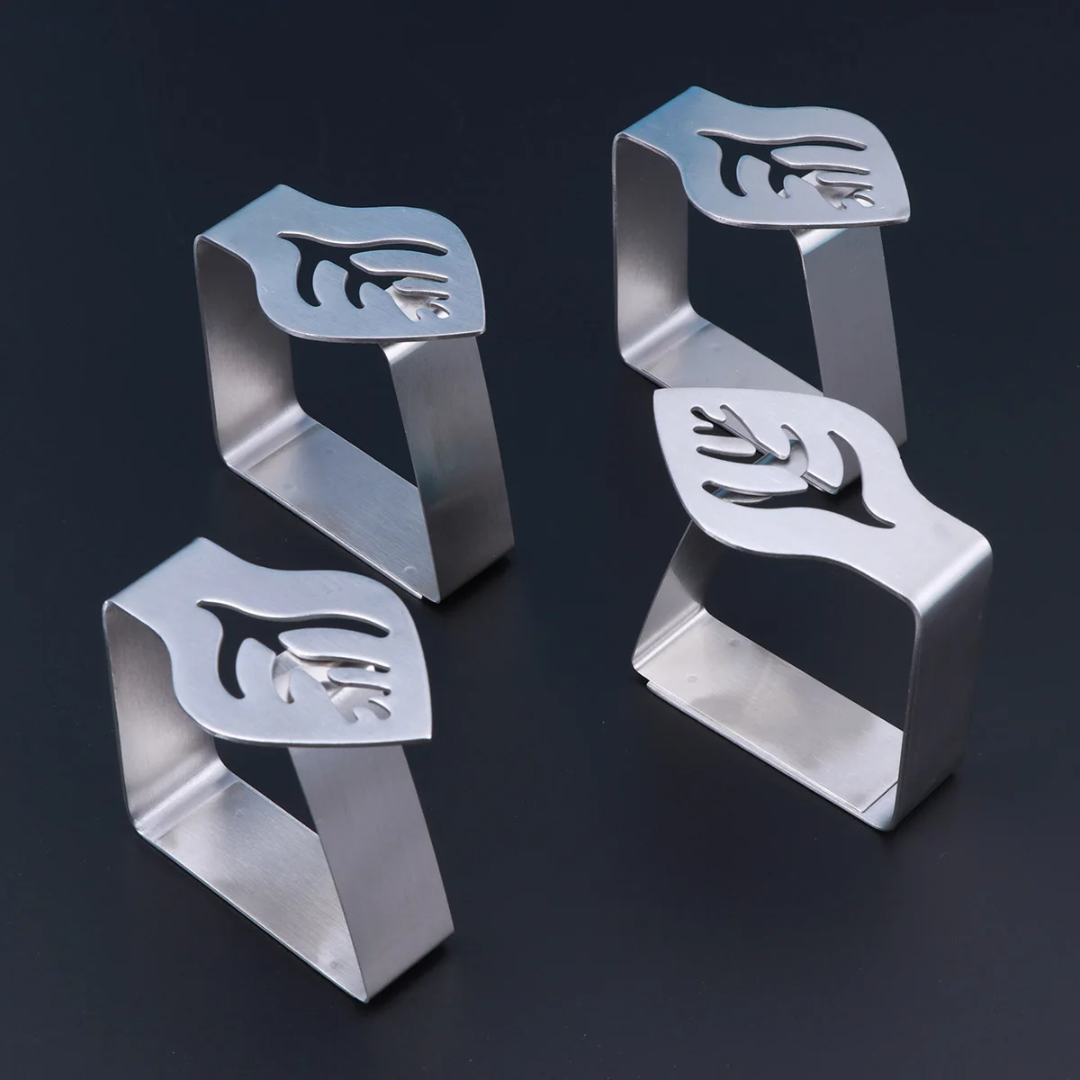 

8PCS Tablecloth Clips Tablecloth Clamps Stainless Steel Clamp Holders Cover Thicken Skirt Silver Windproof