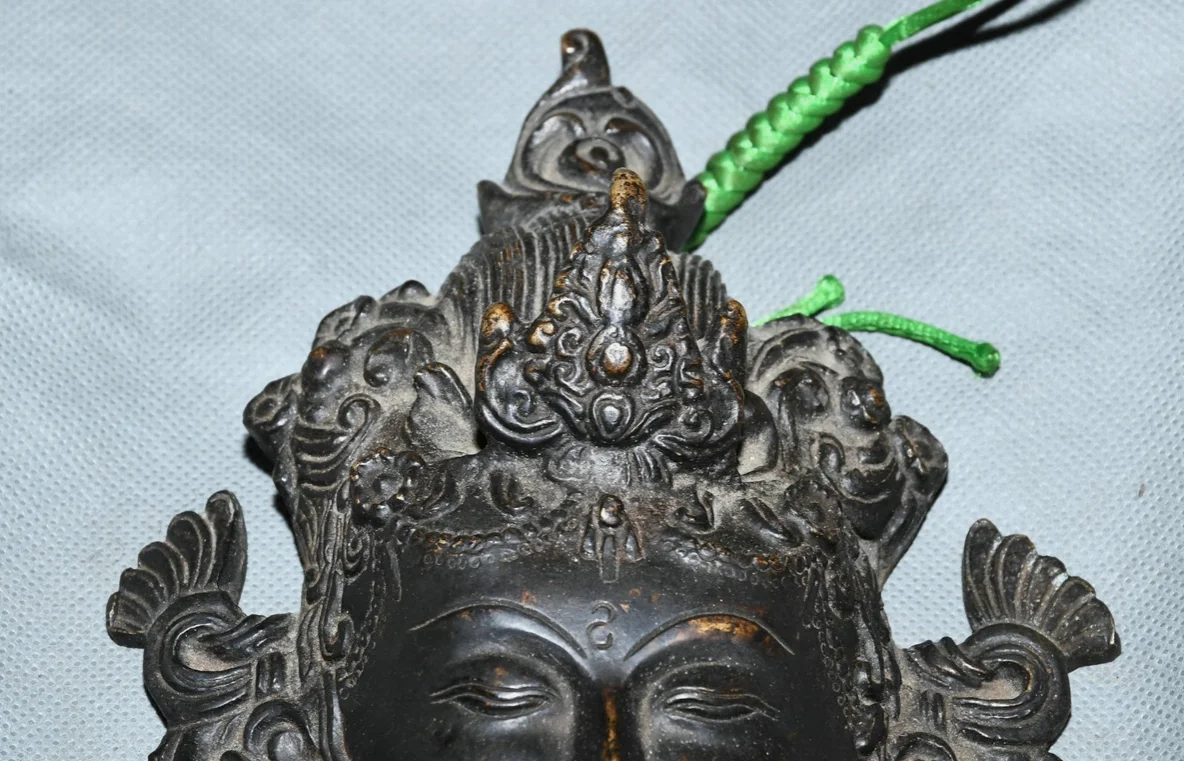 7.8'' Old Tibet Bronze Mahayana Enlightenment Goddess Buddha Head Bust Pendant