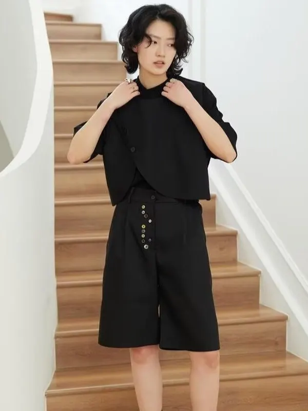 

Asymmetric Design Button-Up Men's Vest k Samurai Sle Layering Svel Trendy Workwear oulder Pad Casual Faion