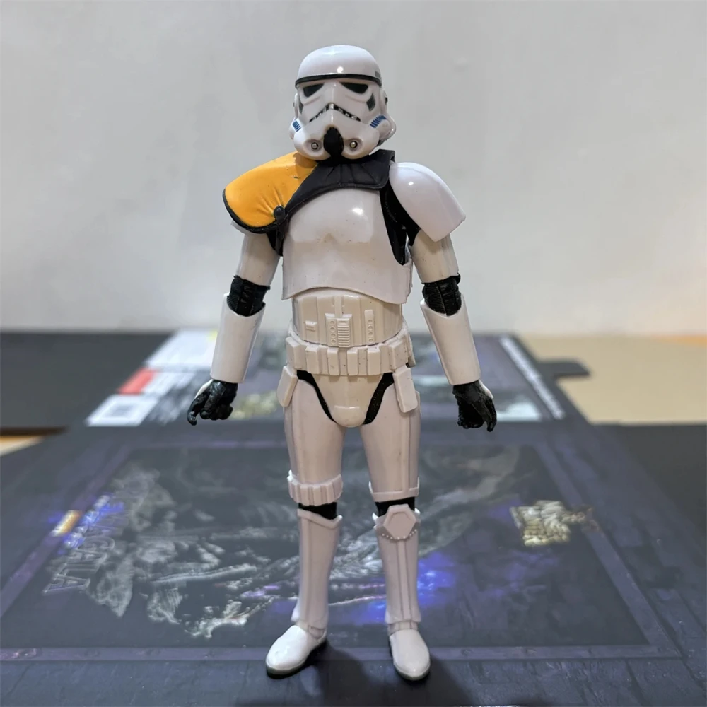 Hasbro Star Warsshock Trooper Cold Weather Assault Stormtrooper 6-Zoll Original Bulk Goods Are Defective Model Doll Actionfigur