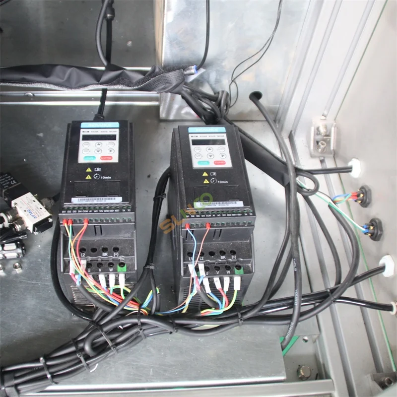 캡 라이너 기계 PE 폼 캡 라이너 기계 캡 조립 기계