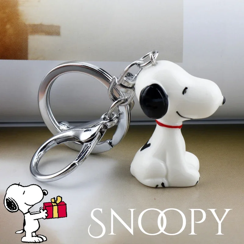 Snoopy Cartoon Keychain Cute Dog Doll Keyring Bag Pendant Women Car Keyholder Creative Bag Trinket Fashion Key Chain Accessories