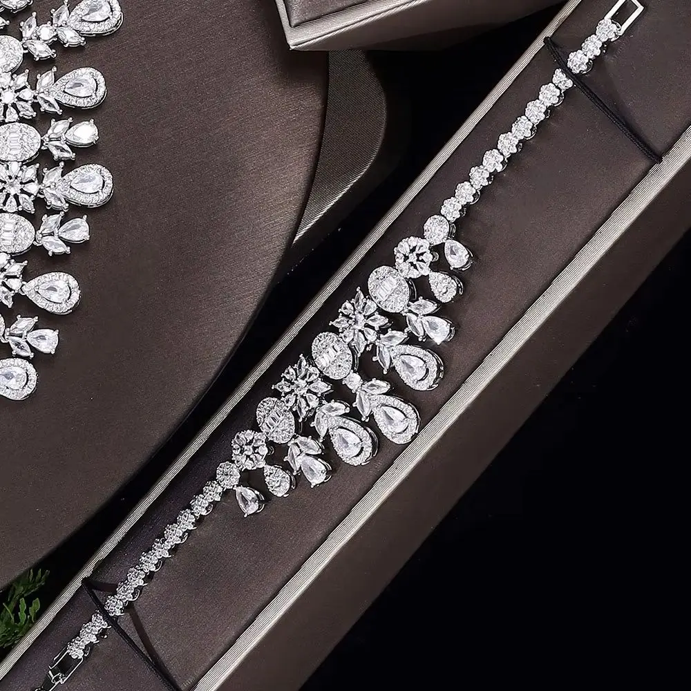 

Dubai Luxury Zirconia Fashion Saudi Arabia Bridal Wedding Jewelry Set Elegant Ladies Styling Necklace Earrings Ring 4 Pieces