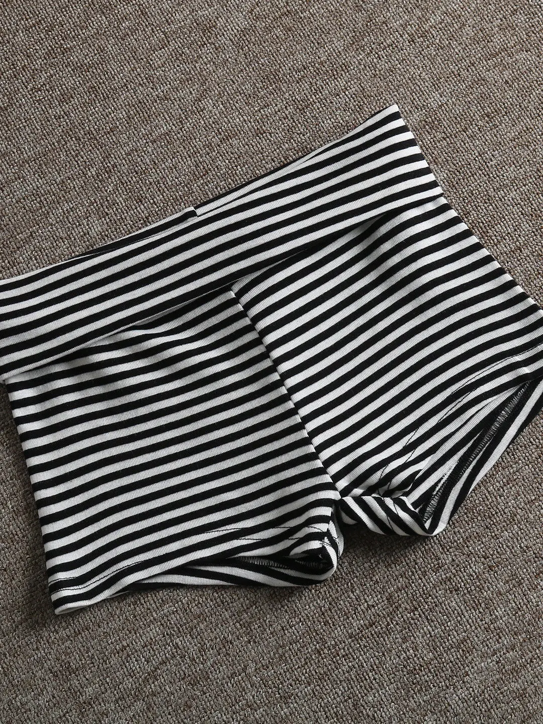 Pantalones Cortos de Yoga de Cintura Alta y Corte Ajustado para Mujer, Rayas Blancas y Negras, Estilo Americano, Pantalones Cortos de Verano, Estilo Casual