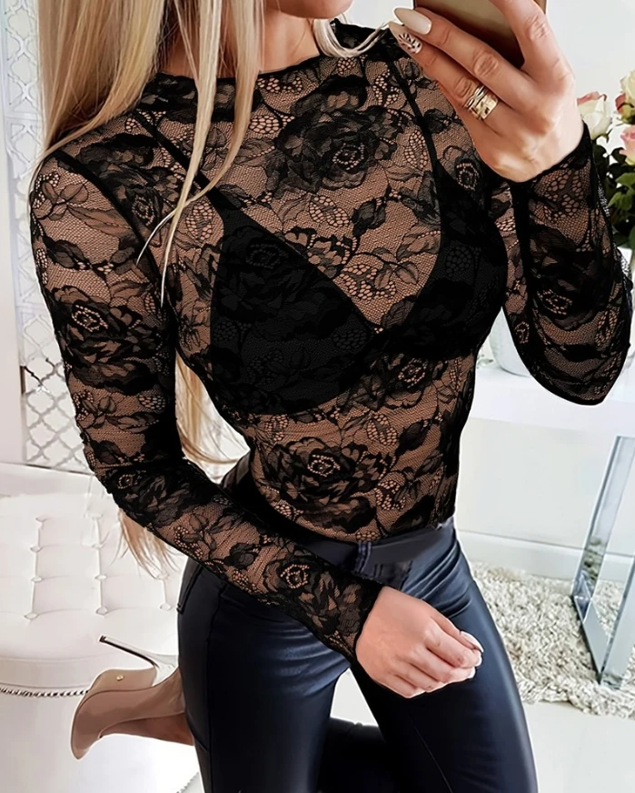 

Top Women 2025 Spring New Sexy Perspective Floral Print Contrast Lace Mock Neck T-Shirt Casual Sheer Mesh Slim Fit Blouse Top