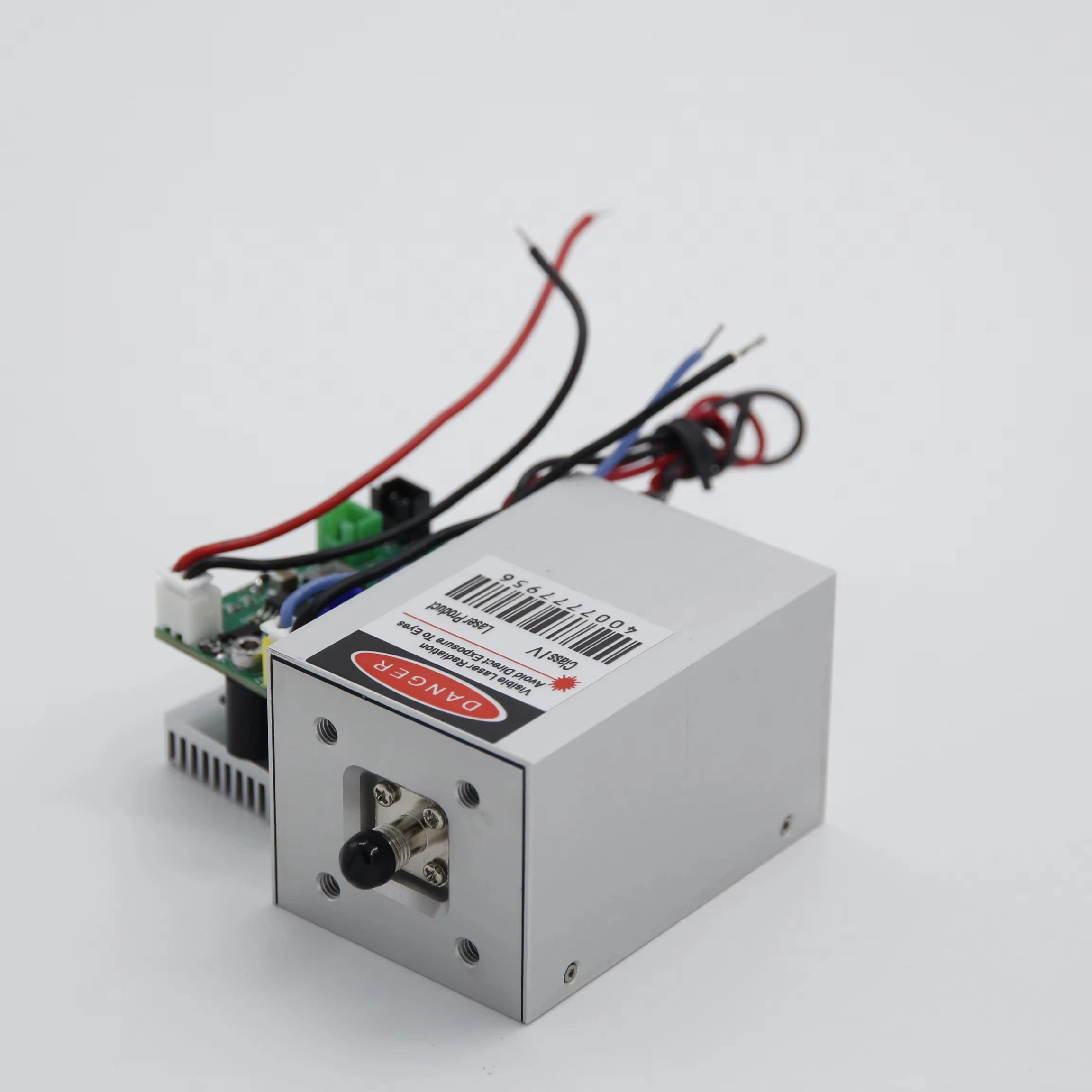 

Горячая распродажа: Инфракрасный волоконный лазерный модуль 638 нм 700 мВт для медицинских волоконных лазеров (для ATV и UTV)