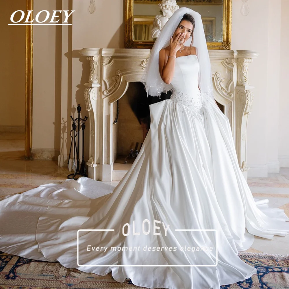 OLOEY Luxury Satin Wedding Dresses Strapless Beaded Pearls Waist Puffy Bridal Gown Robe De Mariage Sweep Train Customized