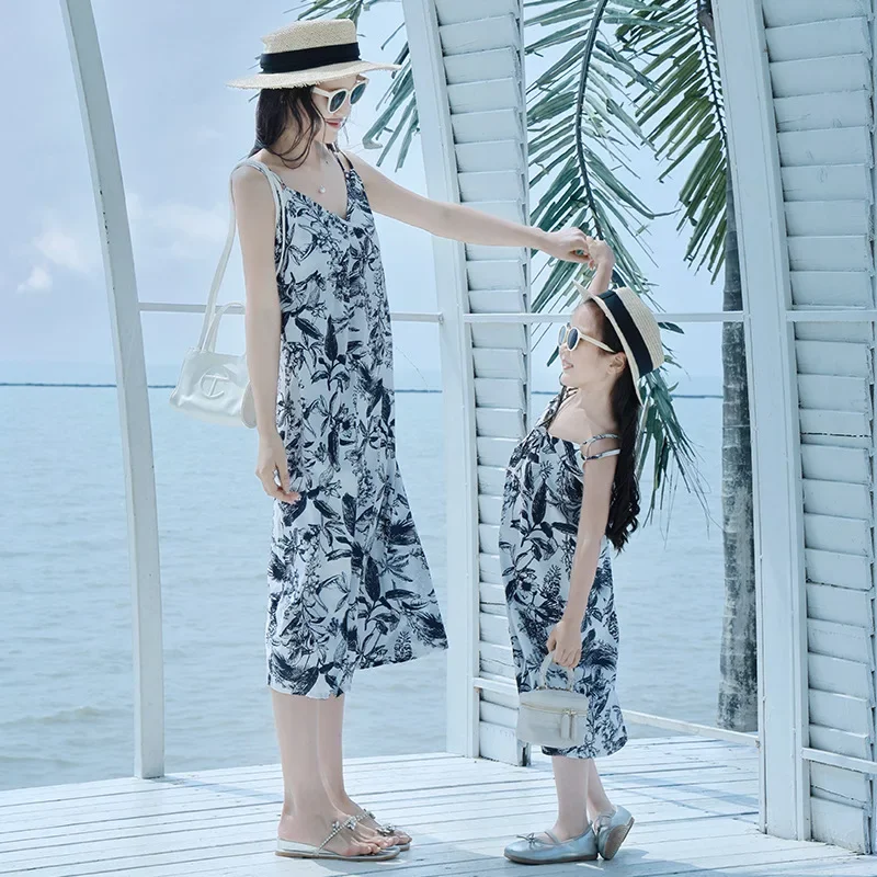 

Vacation Like Mother Like Daughter Dresses Mom and Baby Girls Holidays Loose Dress for Women Korean Momy and Me Matching Clothes
